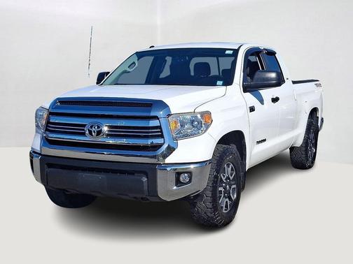 2017 Toyota Tundra SR5