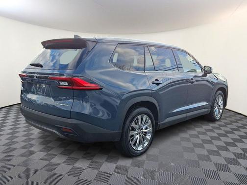 2024 Toyota Grand Highlander Platinum