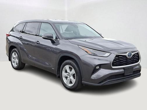 2022 Toyota Highlander Hybrid LE