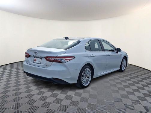2020 Toyota Camry XLE
