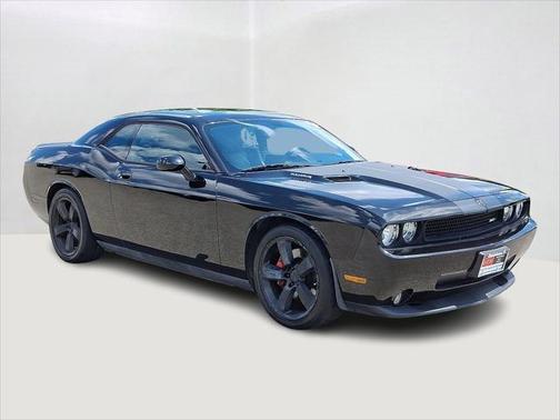 2010 Dodge Challenger SRT8