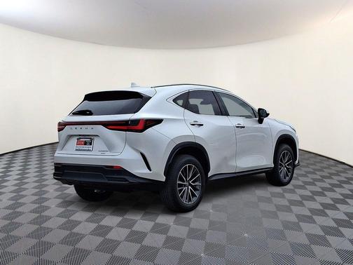 Eminent White Pearl 2022 Lexus NX 350h AWD