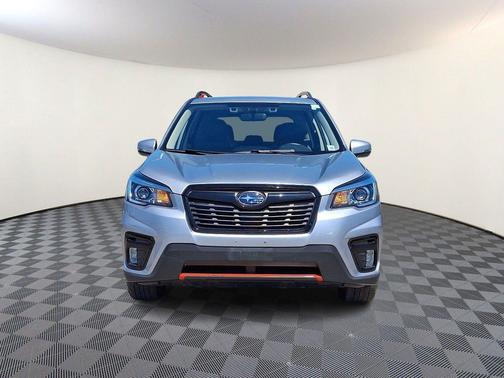 Ice Silver Metallic 2019 Subaru Forester Sport