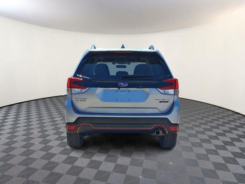 Ice Silver Metallic 2019 Subaru Forester Sport
