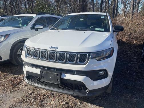 2023 Jeep Compass Latitude