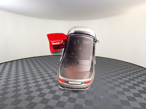 Fuji White 2020 Land Rover Discovery Sport S