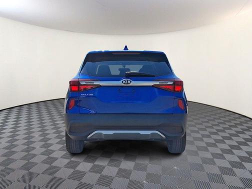 Neptune Blue 2021 Kia Seltos LX