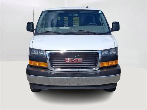 2022 GMC Savana 2500 Work Van