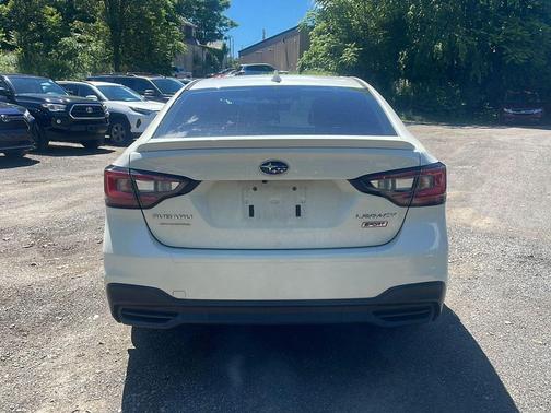 Crystal White Pearl 2021 Subaru Legacy Sport
