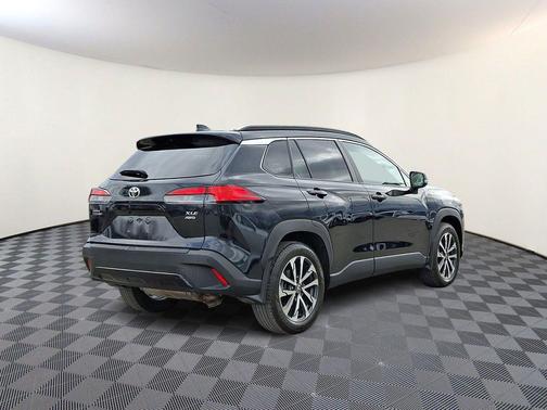 2022 Toyota Corolla Cross XLE
