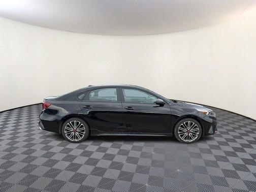 Aurora Black 2023 Kia Forte GT