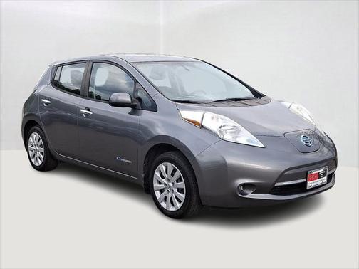 2015 Nissan Leaf S