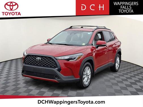 2024 Toyota Corolla Cross LE