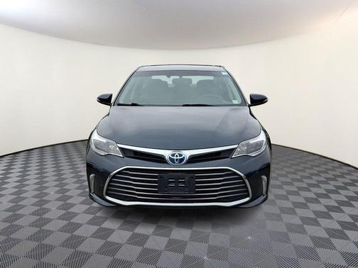 2016 Toyota Avalon Hybrid XLE Premium