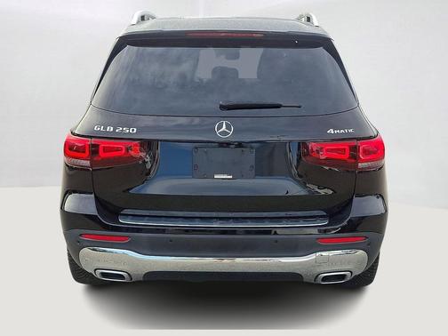 2022 Mercedes-Benz GLB 250 4MATIC