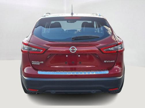 2022 Nissan Rogue Sport SV