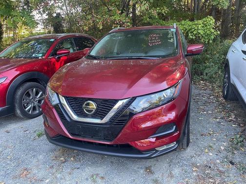 2022 Nissan Rogue Sport SV