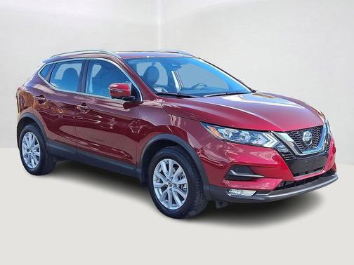 2022 Nissan Rogue Sport SV