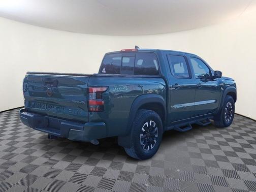 2022 Nissan Frontier PRO-4X