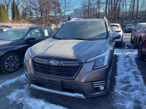 2023 Subaru Forester Touring