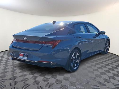 2023 Hyundai ELANTRA HEV Limited