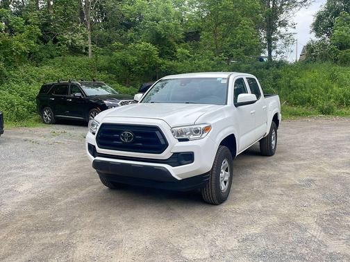 Ice Cap 2023 Toyota Tacoma SR