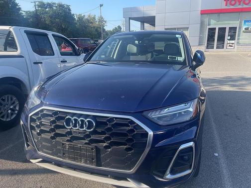 2022 Audi Q5 45 S line Prestige