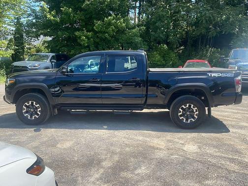 Black 2023 Toyota Tacoma TRD Sport