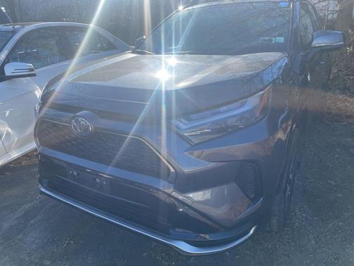 2023 Toyota RAV4 Prime SE
