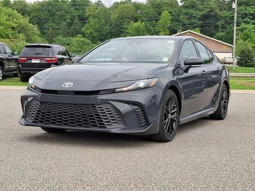 Underground 2025 Toyota Camry SE