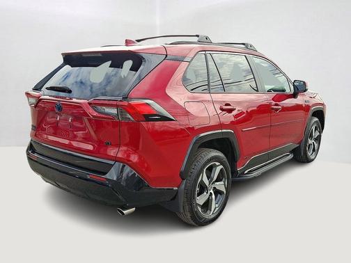 2024 Toyota RAV4 Prime SE