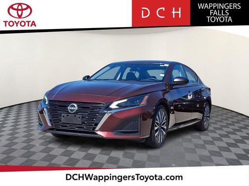 Garnet Pearl Metallic 2024 Nissan Altima 2.5 SV