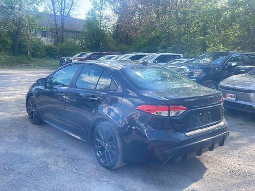 Underground 2023 Toyota Corolla SE
