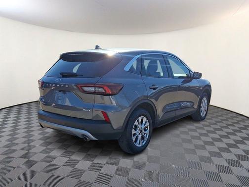 Carbonized Gray Metallic 2024 Ford Escape Active