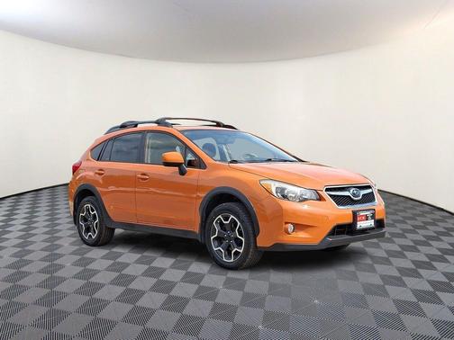 Tangerine Orange Pearl 2014 Subaru XV Crosstrek 2.0i Premium