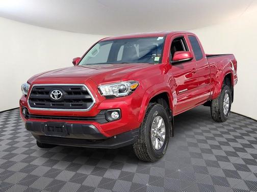 2017 Toyota Tacoma SR5