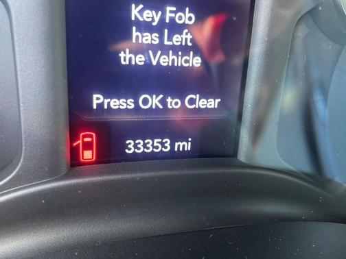 Delmonico Red Pearlcoat 2022 RAM 1500 Big Horn/Lone Star