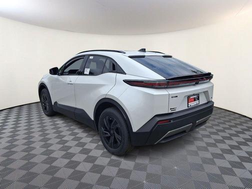 0089 2026 Toyota C-HR SE