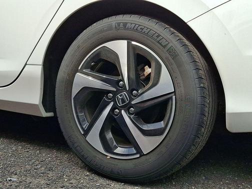 Platinum White Pearl 2022 Honda Insight EX