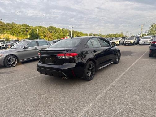 Midnight Black Metallic 2023 Toyota Corolla SE