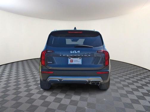 2022 Kia Telluride S