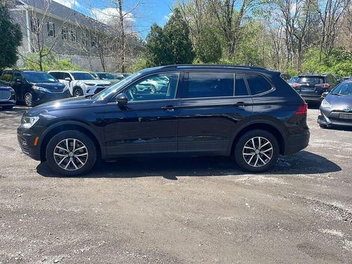 Deep Black 2021 Volkswagen Tiguan 2.0T S 4MOTION