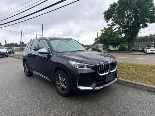 Jet Black 2023 BMW X1 xDrive28i