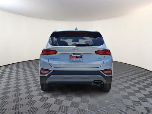 Symphony Silver 2019 Hyundai SANTA FE SEL 2.4
