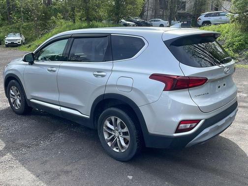 Symphony Silver 2019 Hyundai SANTA FE SEL 2.4