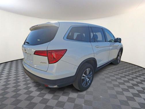 2018 Honda Pilot EX