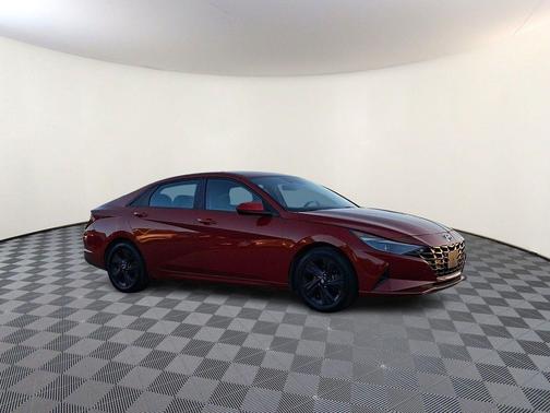 Scarlet Red Pearl 2023 Hyundai ELANTRA SEL
