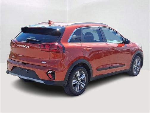 2022 Kia Niro LXS