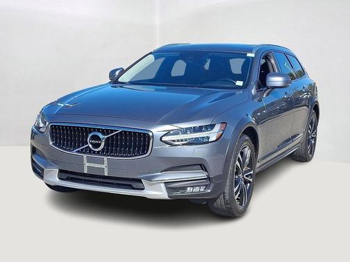 2018 Volvo V90 Cross Country T5
