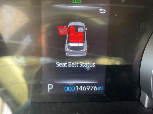 2020 Toyota Highlander LE